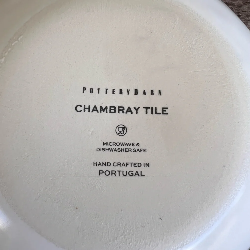 Pottery Barn Chambray Tile Stoneware Soup Bowls Blue and White 8